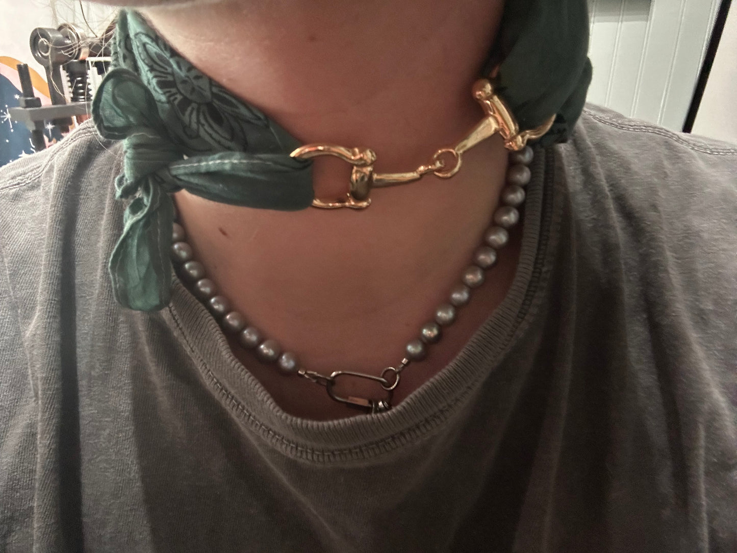 Snaffle Scarf Slide