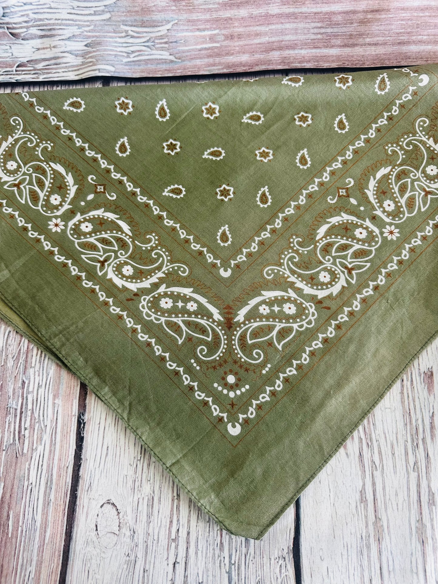 Olive Bandana