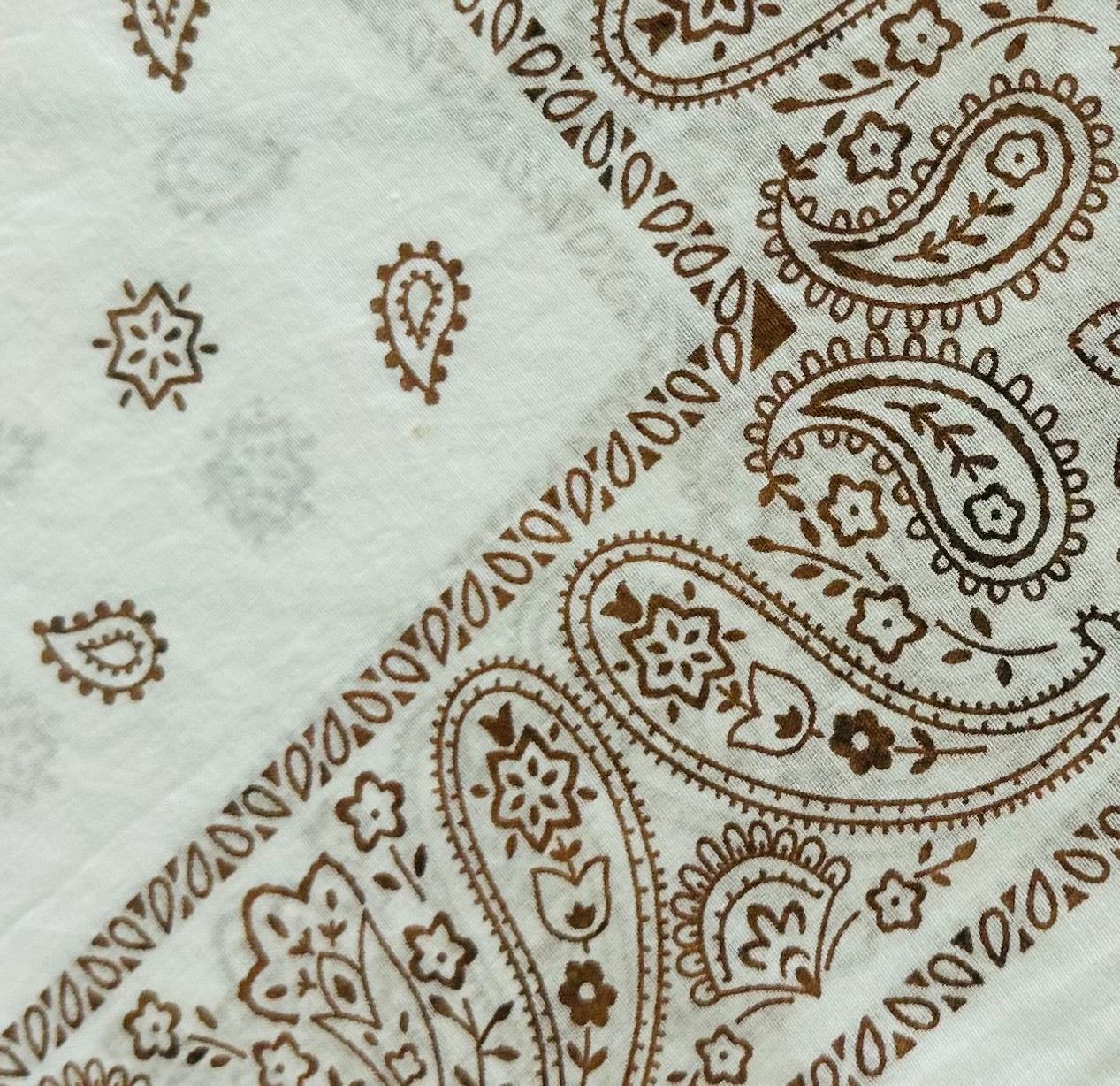 Ivory Bandana