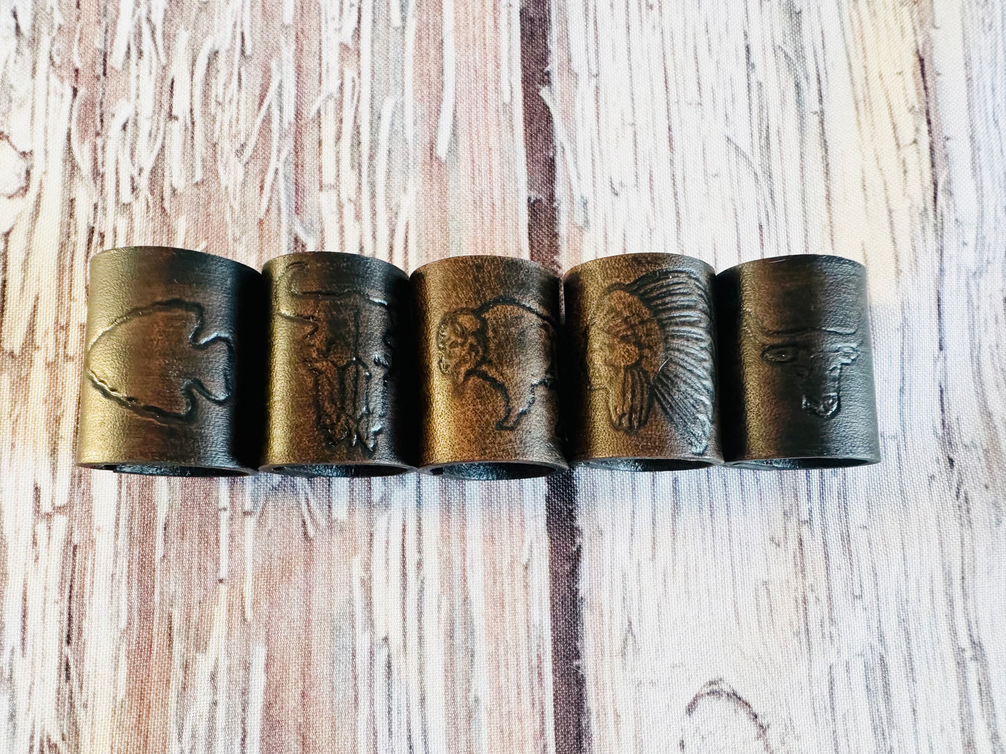 Stamped Bandana Slide