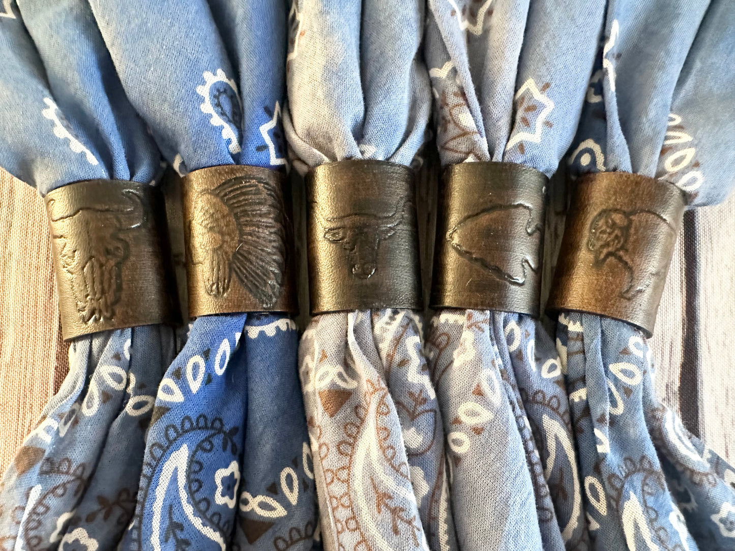 Stamped Bandana Slide