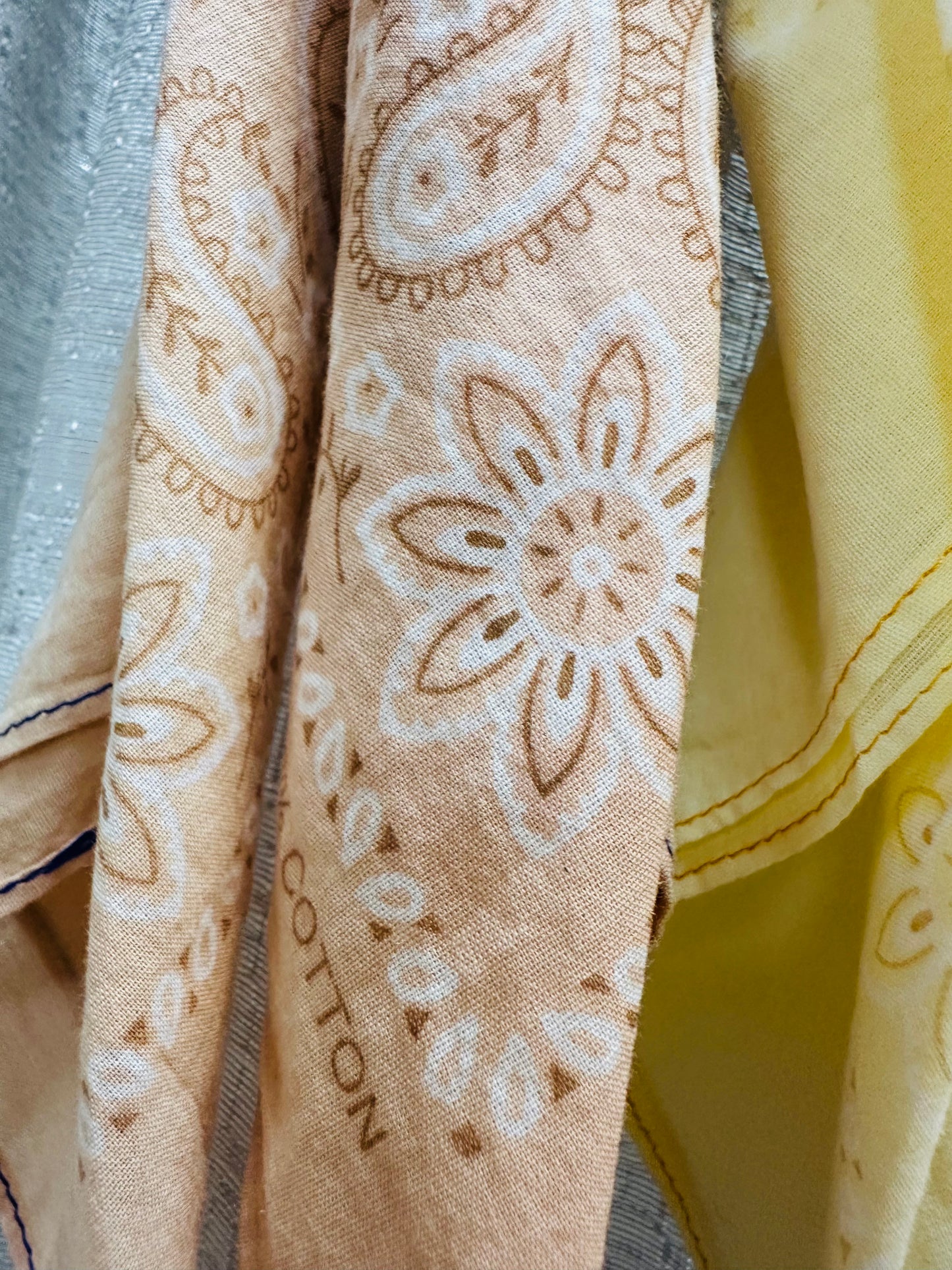 Peach Bandana