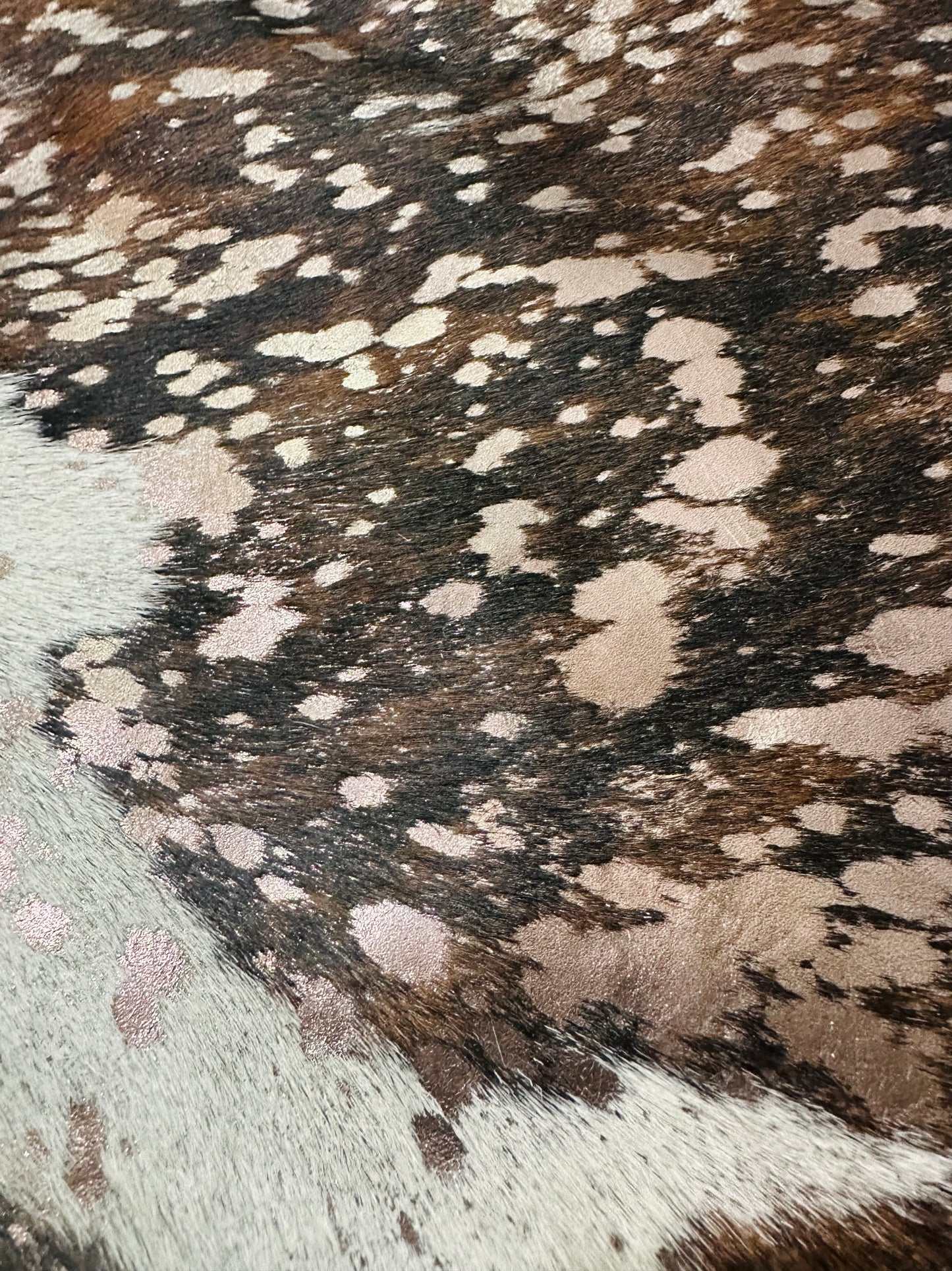 Tri Brindle Cowhide Quarter Hide